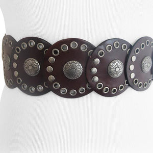 
                  
                    Genuine leather chocolate brown belt with beautifully engraved buckle
                  
                