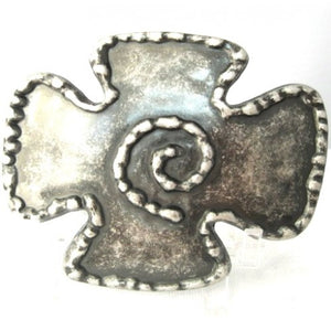 
                  
                    Center Swirl Design with a Textured Edge Belt Buckle for Women
                  
                