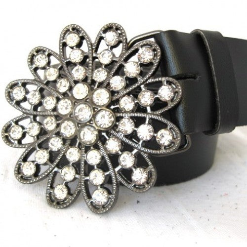 
                  
                    Flower Shaped Belt Buckle Embedded with Rhinestones in Brushed Silver
                  
                